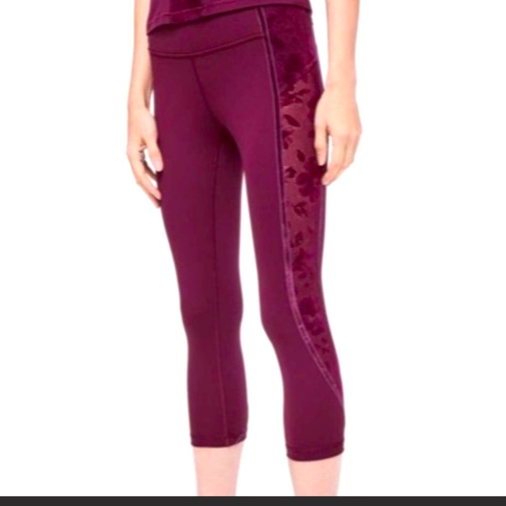 Lululemon lace side leggings